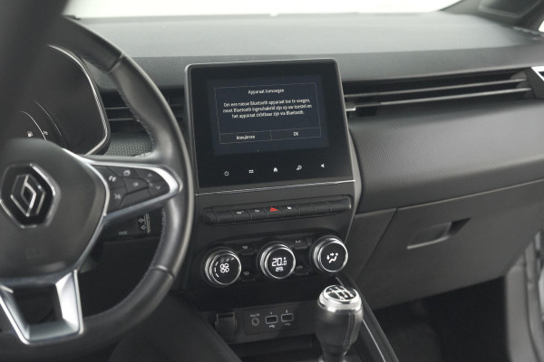 Renault Clio TCe 100 Intens | Parkeersensoren | Apple Carplay | Climate Control