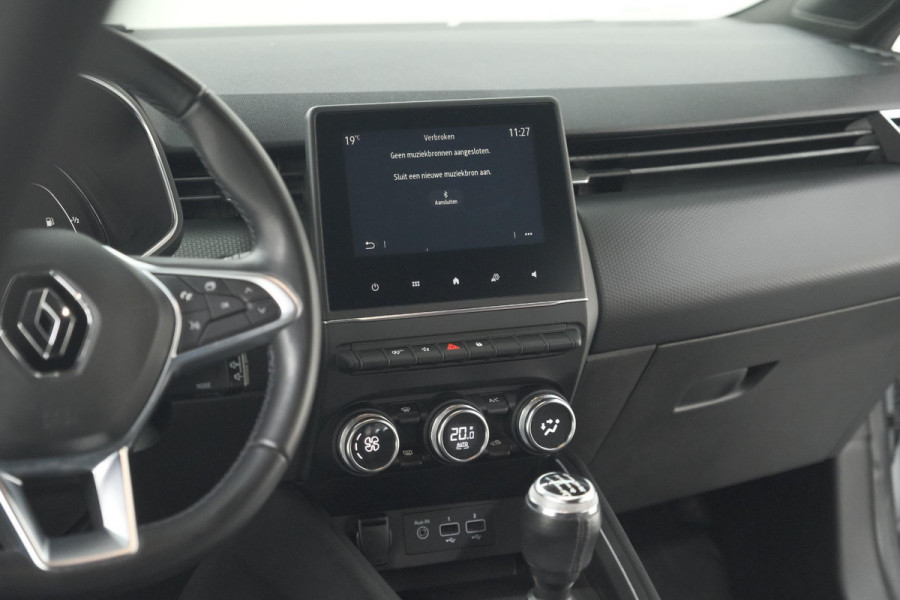 Renault Clio TCe 100 Intens | Parkeersensoren | Apple Carplay | Climate Control