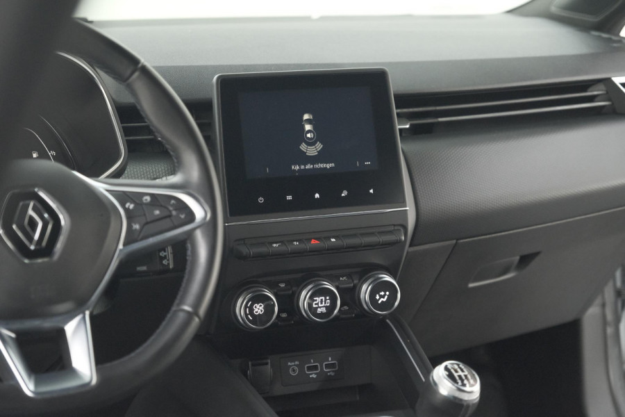 Renault Clio TCe 100 Intens | Parkeersensoren | Apple Carplay | Climate Control