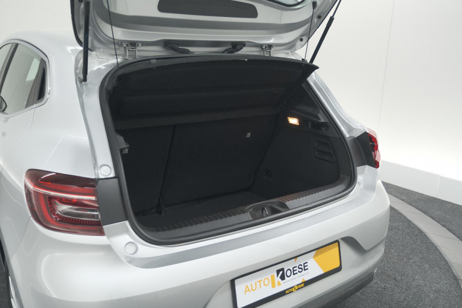 Renault Clio TCe 100 Intens | Parkeersensoren | Apple Carplay | Climate Control