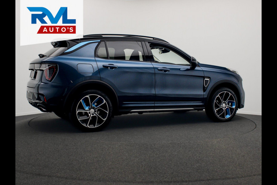 Lynk & Co 01 1.5 261PK Plug-in Hybrid *Zwarte Hemel* 360° Camera Pano/dak Apple/Carplay Adaptive/Cruise