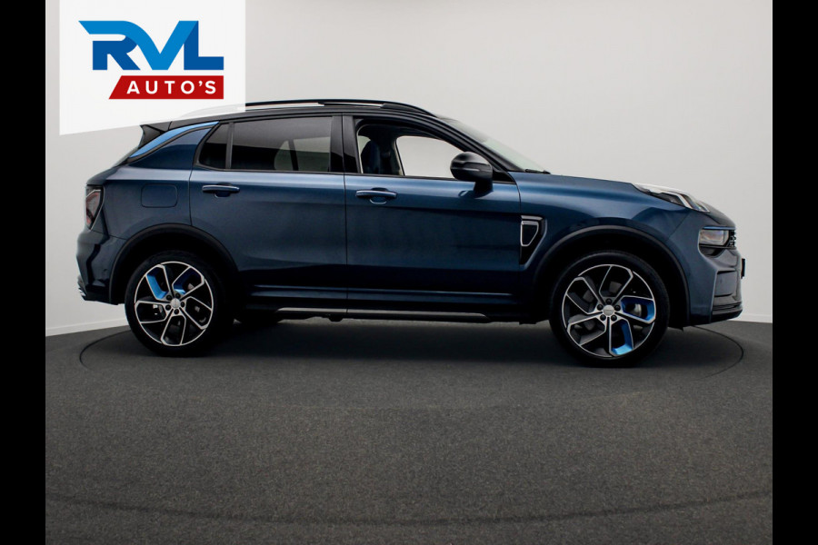 Lynk & Co 01 1.5 261PK Plug-in Hybrid *Zwarte Hemel* 360° Camera Pano/dak Apple/Carplay Adaptive/Cruise