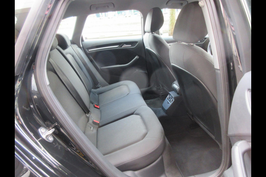 Audi A3 Sportback 40 TFSI e Advanced edition Aut Navi ACC