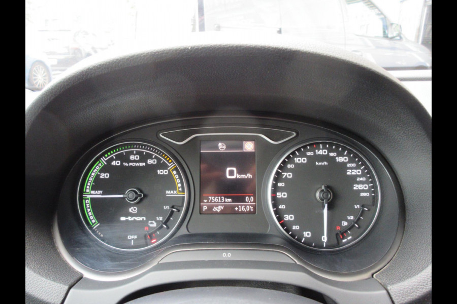 Audi A3 Sportback 40 TFSI e Advanced edition Aut Navi ACC