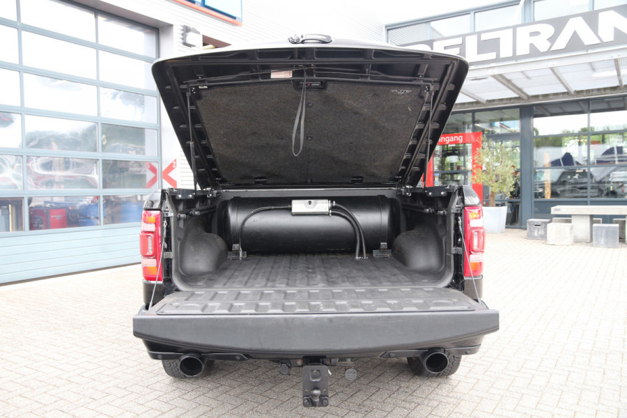 Dodge Ram 1500 5.7 HEMI V8 | Limited | LPG 200L | Luchtvering | Panorama | Limited..