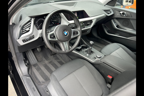 BMW 1-serie 116i 5-Deurs M-Stuur NL-Auto Rijklaarprijs