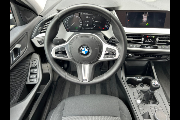 BMW 1-serie 116i 5-Deurs M-Stuur NL-Auto Rijklaarprijs