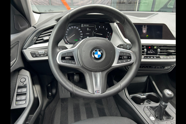 BMW 1-serie 116i 5-Deurs M-Stuur NL-Auto Rijklaarprijs