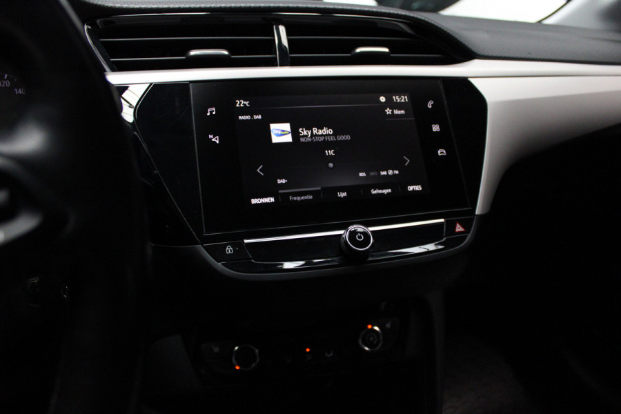 Opel Corsa 1.2 Navi Airco Stoel- & stuur verwarming Carplay PDC Bluetooth Cruise BTW auto