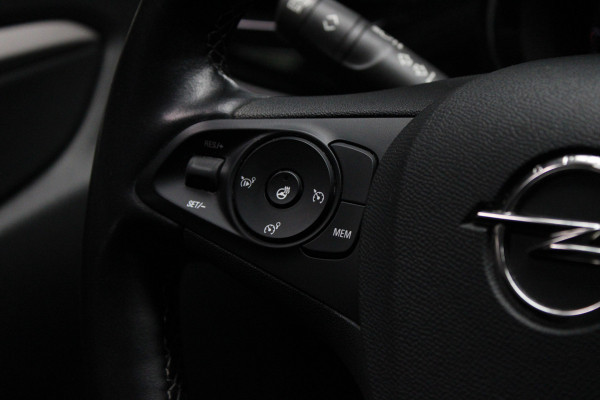 Opel Corsa 1.2 Navi Airco Stoel- & stuur verwarming Carplay PDC Bluetooth Cruise BTW auto