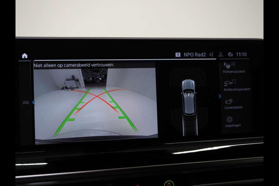 BMW X3 xDrive30e LCI 292PK | Leder | Sportstoelen | Zwarte Hemel | Camera | DAB | Carplay