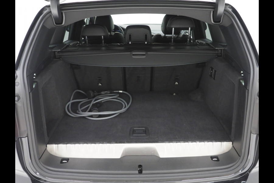 BMW X3 xDrive30e LCI 292PK | Leder | Sportstoelen | Zwarte Hemel | Camera | DAB | Carplay