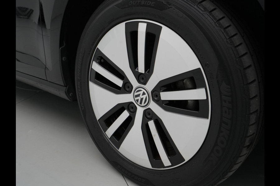 Volkswagen e-Golf E-DITION Navigatie Pdc Acc Voorruitverwarming 179