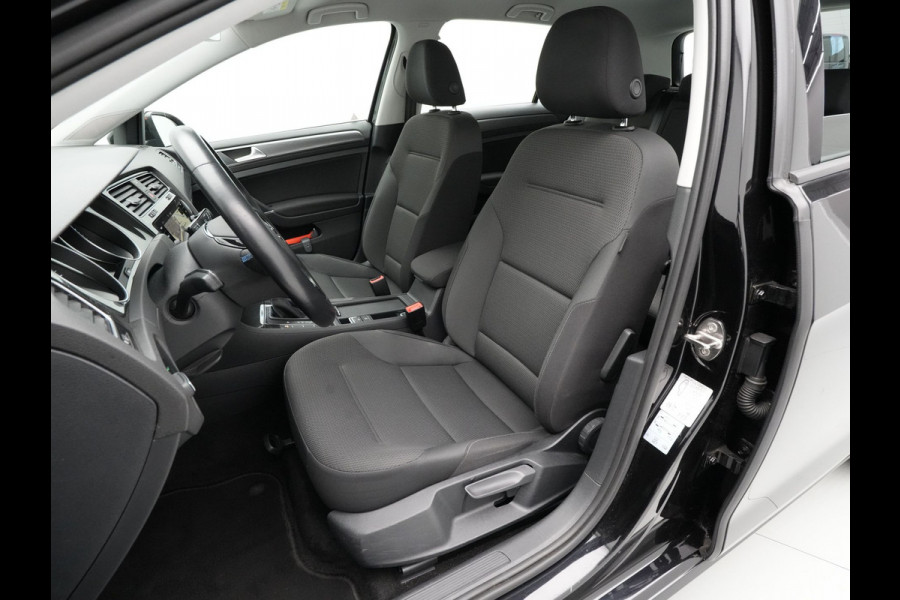 Volkswagen e-Golf E-DITION Navigatie Pdc Acc Voorruitverwarming 179