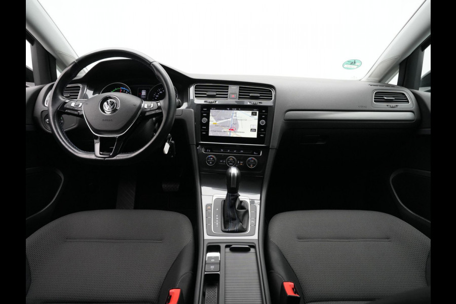 Volkswagen e-Golf E-DITION Navigatie Pdc Acc Voorruitverwarming 179