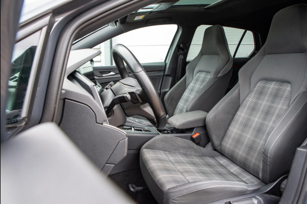 Volkswagen Golf 2.0 TDI GTD Panoramadak Navi Harman Kardon