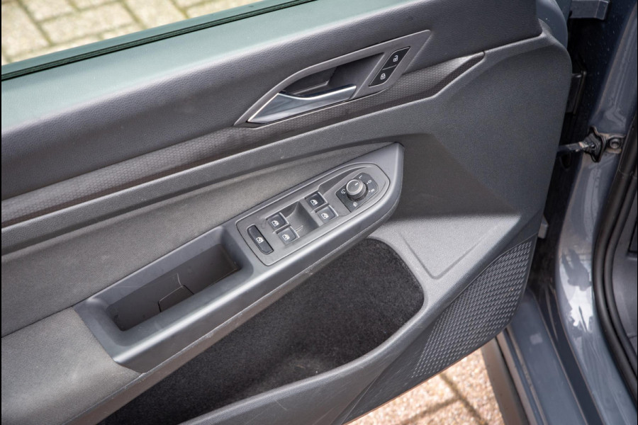 Volkswagen Golf 2.0 TDI GTD Panoramadak Navi Harman Kardon