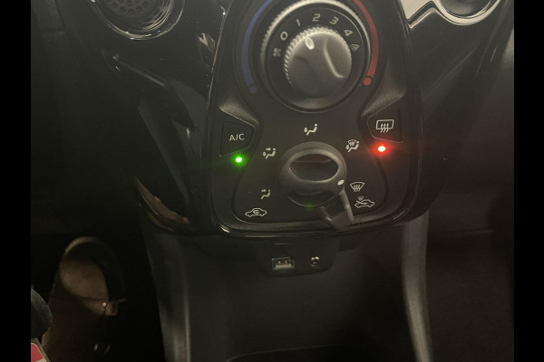 Citroën C1 1.0 VTi Feel Airco Carplay Navi Achteruitrijcamera Techno Pack