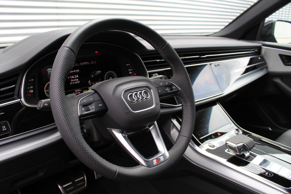 Audi Q8 60 TFSI e 490PK quattro Pro Line S Competition | Vierwielbesturing | Luchtvering | Panoramadak | Head-up | Trekhaak | B&O