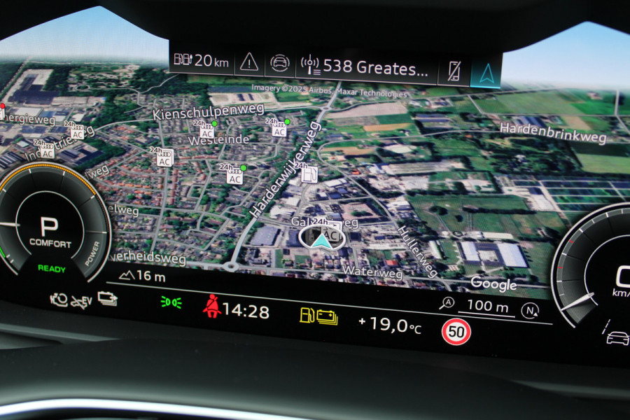 Audi Q8 60 TFSI e 490PK quattro Pro Line S Competition | Vierwielbesturing | Luchtvering | Panoramadak | Head-up | Trekhaak | B&O