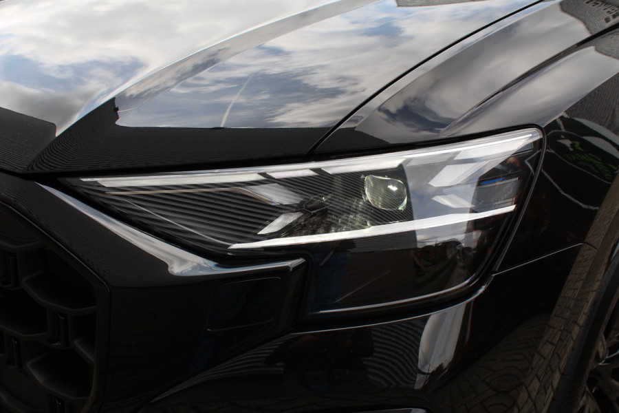 Audi Q8 60 TFSI e 490PK quattro Pro Line S Competition | Vierwielbesturing | Luchtvering | Panoramadak | Head-up | Trekhaak | B&O