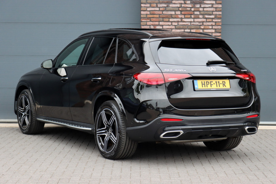 Mercedes-Benz GLC 400e 4MATIC AMG Line Aut9 | Luchtvering | Achterasbesturing | Distronic+ | Burmester | Stoelventilatie | Verwarmd Stuurwiel | Trekhaak | HUD | Leder | Digital Light | Panoramadak |