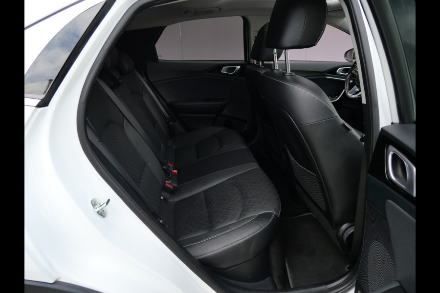 Kia Xceed 1.6 GDi PHEV EXECUTIVELINE | PANORAMA | LEER | A.C.C. | LED | 18" | CARPLAY | CAMERA!!