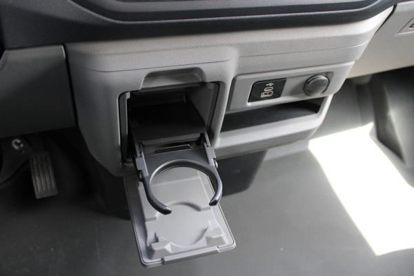 Ford Transit Custom 320 2.0 TDCI L2H1 Trend 170pk - Navigatie - LED koplampen - Camera - Trekhaak - Rijklaar