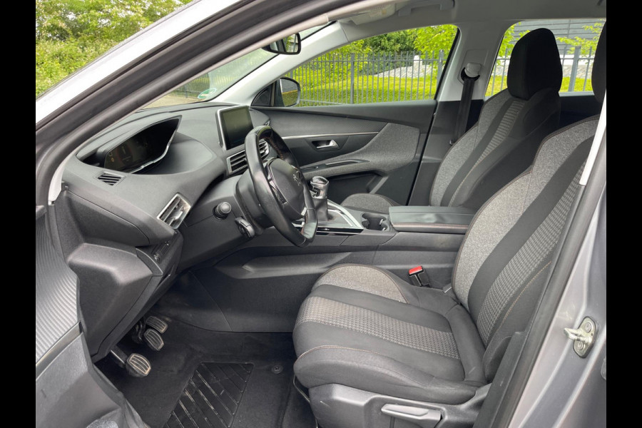 Peugeot 5008 1.2 PureTech BLEU LEASE EXCUTIVE 7-PERSOONS