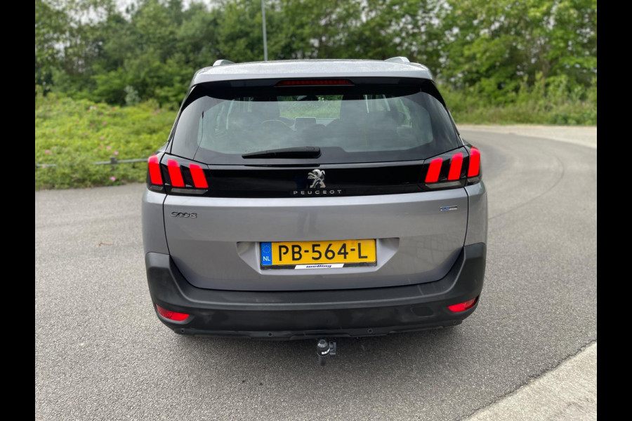 Peugeot 5008 1.2 PureTech BLEU LEASE EXCUTIVE 7-PERSOONS