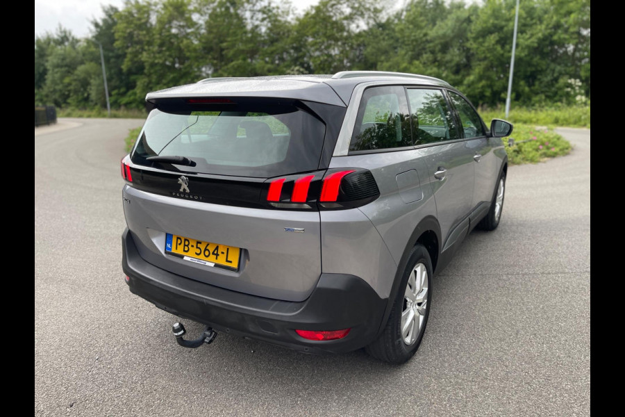 Peugeot 5008 1.2 PureTech BLEU LEASE EXCUTIVE 7-PERSOONS