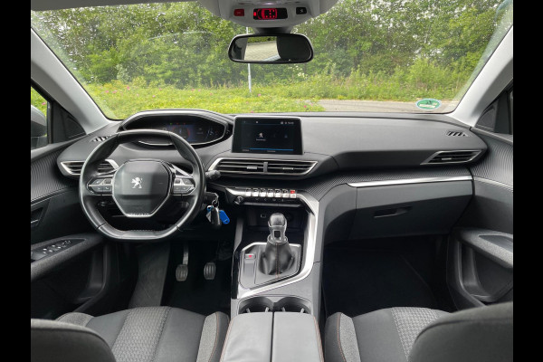 Peugeot 5008 1.2 PureTech BLEU LEASE EXCUTIVE 7-PERSOONS