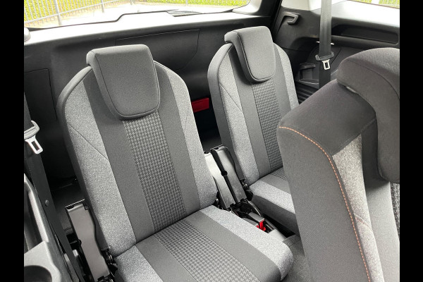 Peugeot 5008 1.2 PureTech BLEU LEASE EXCUTIVE 7-PERSOONS