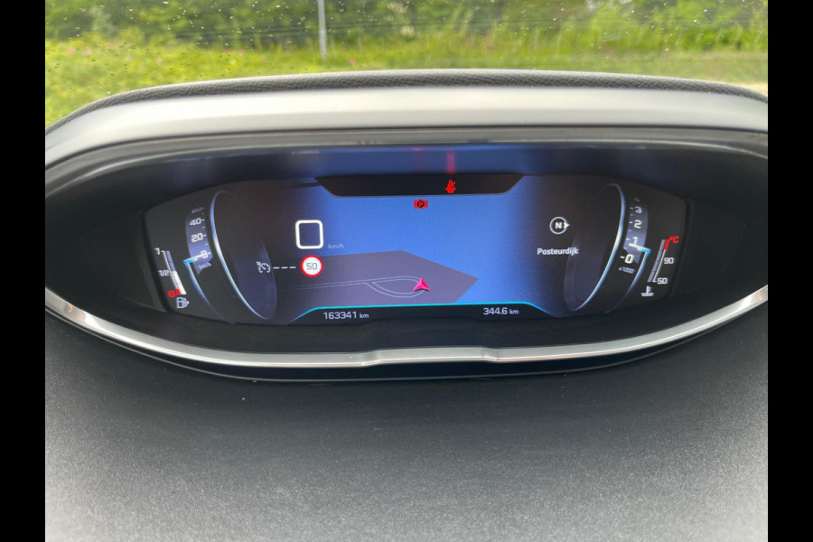 Peugeot 5008 1.2 PureTech BLEU LEASE EXCUTIVE 7-PERSOONS