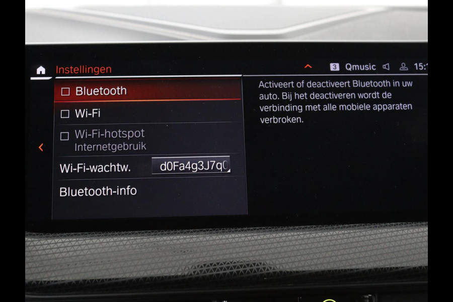 BMW 1-serie 118i Business Edition | Luxury Line | Panoramadak | Leder | Stoel & stuurverwarming | Camera | Carplay | Full LED | Live Cockpit | Navigatie | HiFi System | Parkeerhulp | Climate control