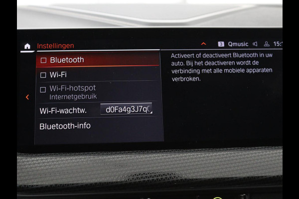 BMW 1-serie 118i Business Edition | Luxury Line | Panoramadak | Leder | Stoel & stuurverwarming | Camera | Carplay | Full LED | Live Cockpit | Navigatie | HiFi System | Parkeerhulp | Climate control