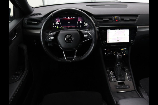 Škoda Superb 1.4 TSI iV Sportline | Leder/Alcantara | Stoel & stuurverwarming | Adaptive cruise | Matrix LED | Camera | Navigatie | Keyless | Carplay | Navigatie | Memory | Virtual Cockpit | PHEV