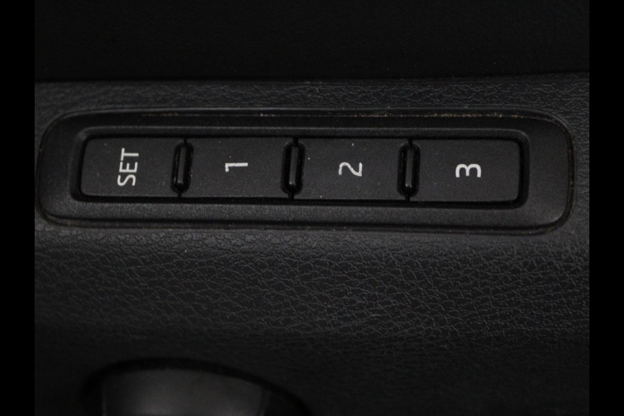 Škoda Superb 1.4 TSI iV Sportline | Leder/Alcantara | Stoel & stuurverwarming | Adaptive cruise | Matrix LED | Camera | Navigatie | Keyless | Carplay | Navigatie | Memory | Virtual Cockpit | PHEV