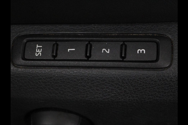 Škoda Superb 1.4 TSI iV Sportline | Leder/Alcantara | Stoel & stuurverwarming | Adaptive cruise | Matrix LED | Camera | Navigatie | Keyless | Carplay | Navigatie | Memory | Virtual Cockpit | PHEV