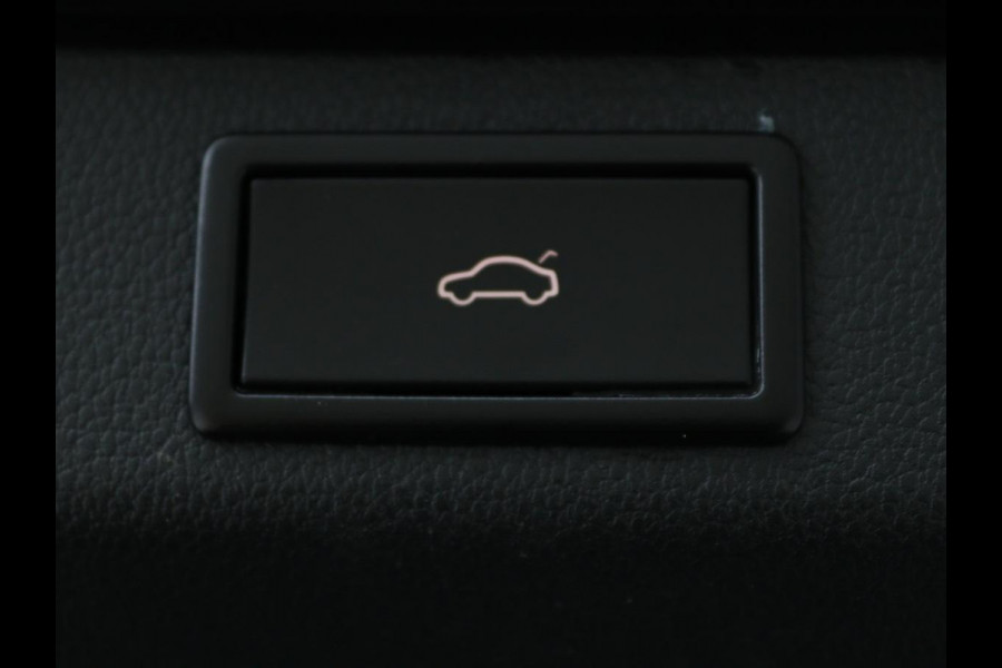 Škoda Superb 1.4 TSI iV Sportline | Leder/Alcantara | Stoel & stuurverwarming | Adaptive cruise | Matrix LED | Camera | Navigatie | Keyless | Carplay | Navigatie | Memory | Virtual Cockpit | PHEV