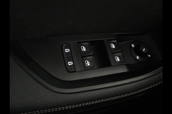 Škoda Superb 1.4 TSI iV Sportline | Leder/Alcantara | Stoel & stuurverwarming | Adaptive cruise | Matrix LED | Camera | Navigatie | Keyless | Carplay | Navigatie | Memory | Virtual Cockpit | PHEV