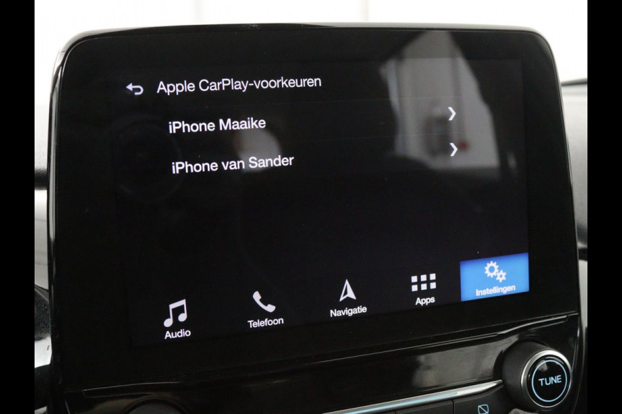 Ford Fiesta 1.0 EcoBoost Titanium | Stoel & stuurverwarming | B&O Sound | Adaptive cruise | Camera | Carplay | Park Assist | Navigatie | Climate control
