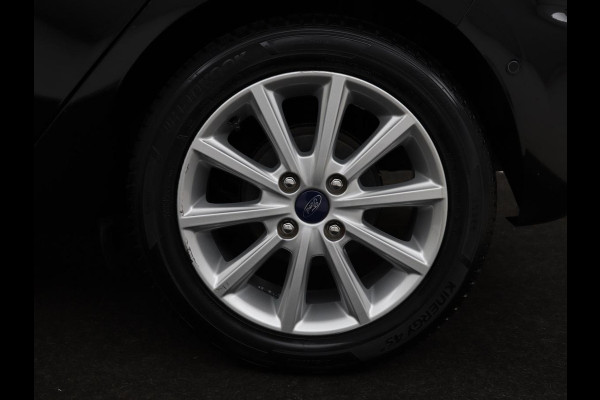 Ford Fiesta 1.0 EcoBoost Titanium | Stoel & stuurverwarming | B&O Sound | Adaptive cruise | Camera | Carplay | Park Assist | Navigatie | Climate control