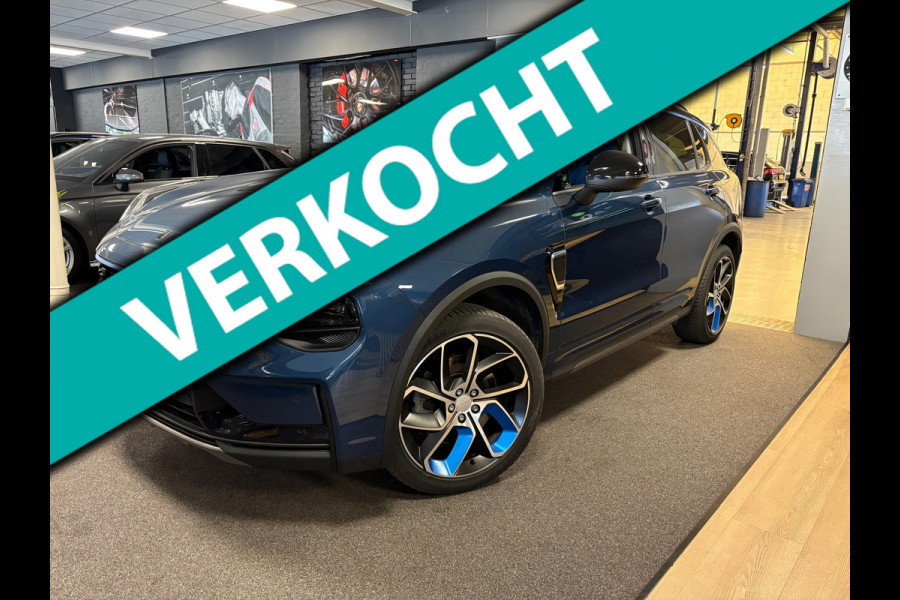 Lynk & Co 01 1.5 modeljaar 2023 prijs rijklaar! Infinity / 360camera / Panorama-dak / apple carplay