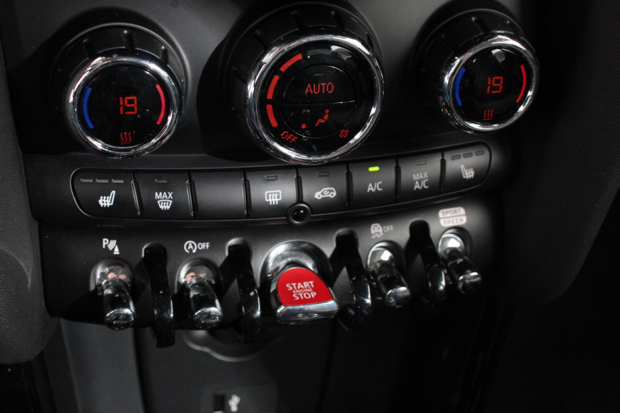 MINI Mini 1.5 Cooper Maximise Steptronic 5 deurs | Navigatie | Apple Carplay/Android Auto | Camera | Parkeer sensoren | Airco | Dab | Cruise Control | Led