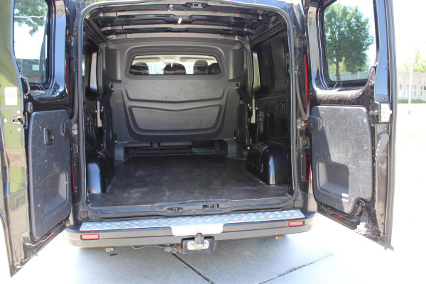 Renault Trafic 1.6 dCi T29 L2H1 DC Formula Edition Energy 5 PERS NW APK EMISSIE 6VOL LEDER CRUISE TREKHAAK DUBB. SCHUIFDEUREN