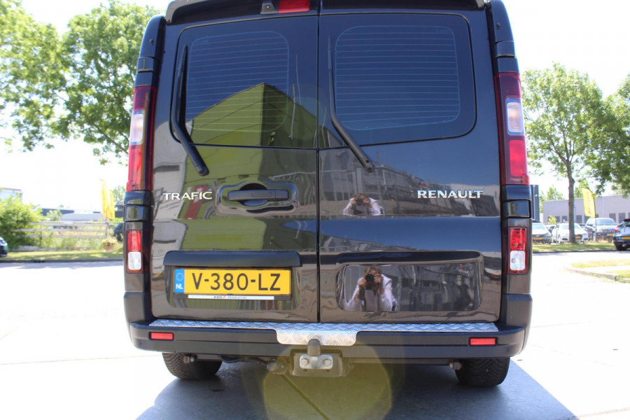 Renault Trafic 1.6 dCi T29 L2H1 DC Formula Edition Energy 5 PERS NW APK EMISSIE 6VOL LEDER CRUISE TREKHAAK DUBB. SCHUIFDEUREN
