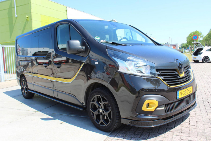 Renault Trafic 1.6 dCi T29 L2H1 DC Formula Edition Energy 5 PERS NW APK EMISSIE 6VOL LEDER CRUISE TREKHAAK DUBB. SCHUIFDEUREN