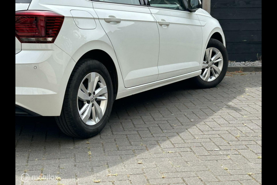 Volkswagen Polo 1.0 TSI 95 PK Comfortline Clima / carplay / camera / ad.cruise / pdc / 64.711KM!!!