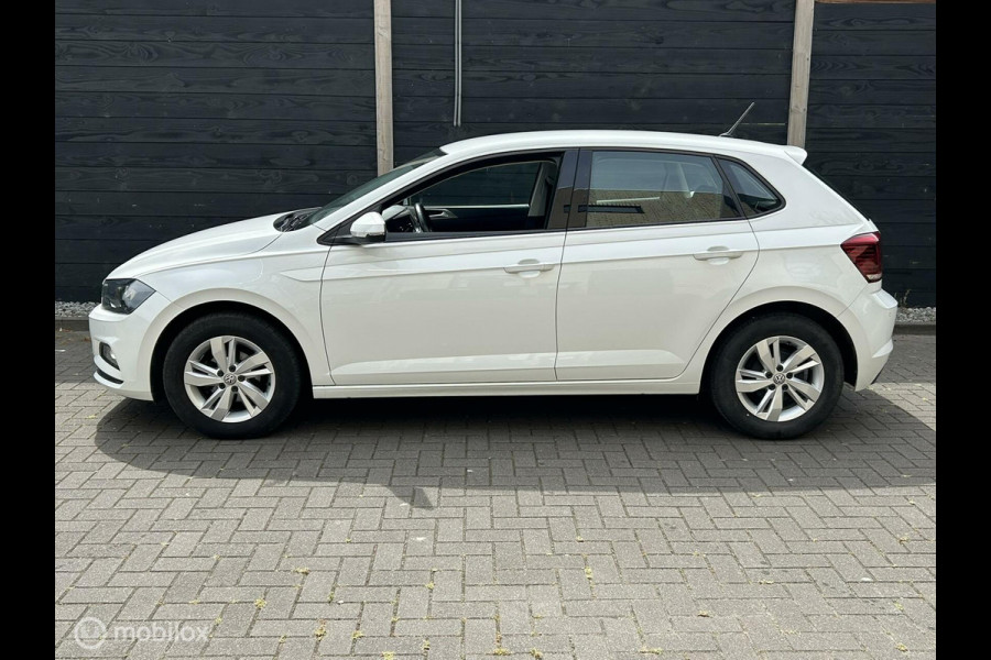 Volkswagen Polo 1.0 TSI 95 PK Comfortline Clima / carplay / camera / ad.cruise / pdc / 64.711KM!!!